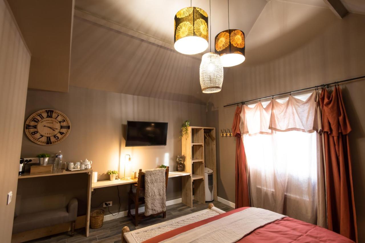 J&J Room - Hebergement D'Exception Pres De Provins! Le Bas Courton Екстериор снимка